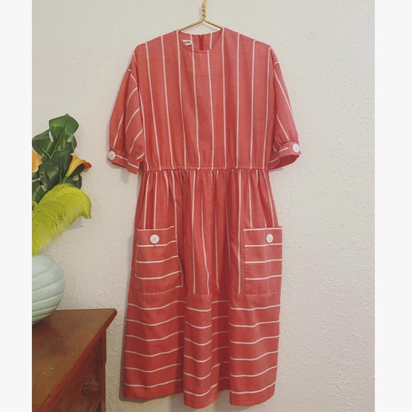 Vintage stripe-mix midi dress - Picture 2 of 8